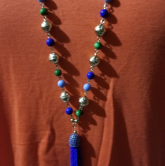 Avon Jewelry - Beaded necklace and earrings...worn once...